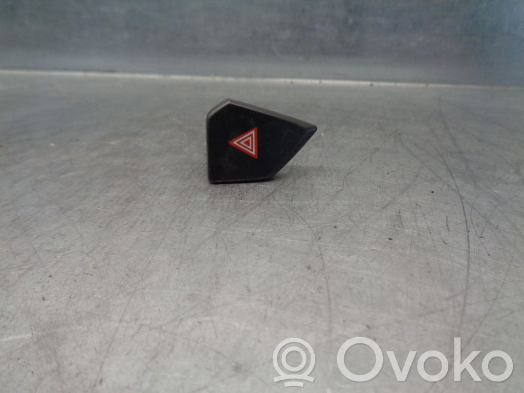 Citroen C-Elysée Botón interruptor de luz de peligro 