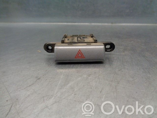 Ford Ranger Botón interruptor de luz de peligro 