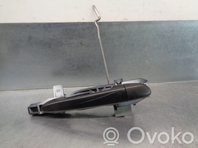 Manecilla externa puerta delantera   R8375