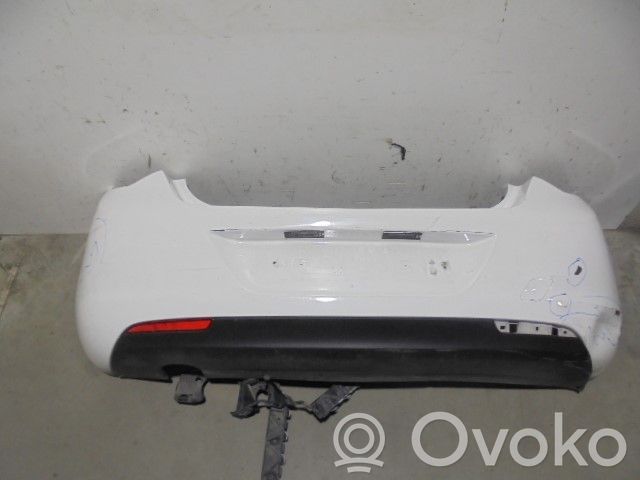 Opel Astra H Parachoques 