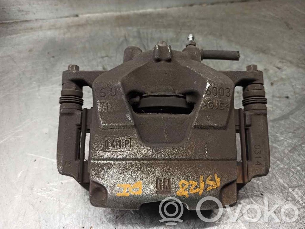 Opel Astra H Etujarrusatula 