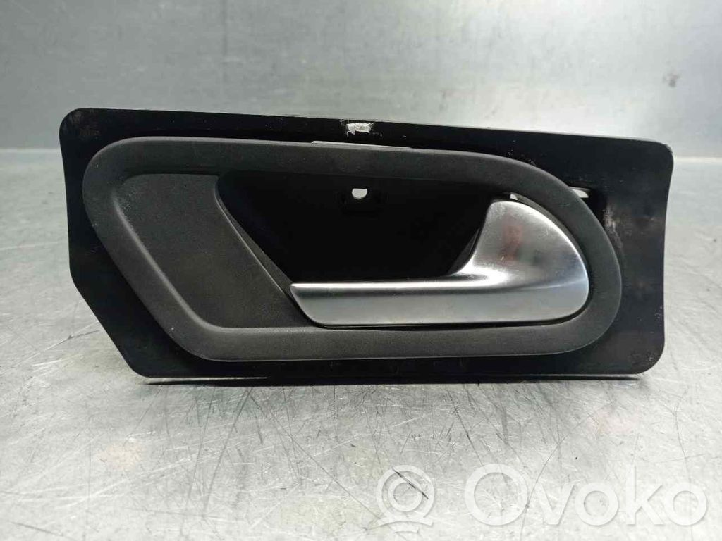 Volkswagen Eos Rankenėlė atidarymo vidinė 