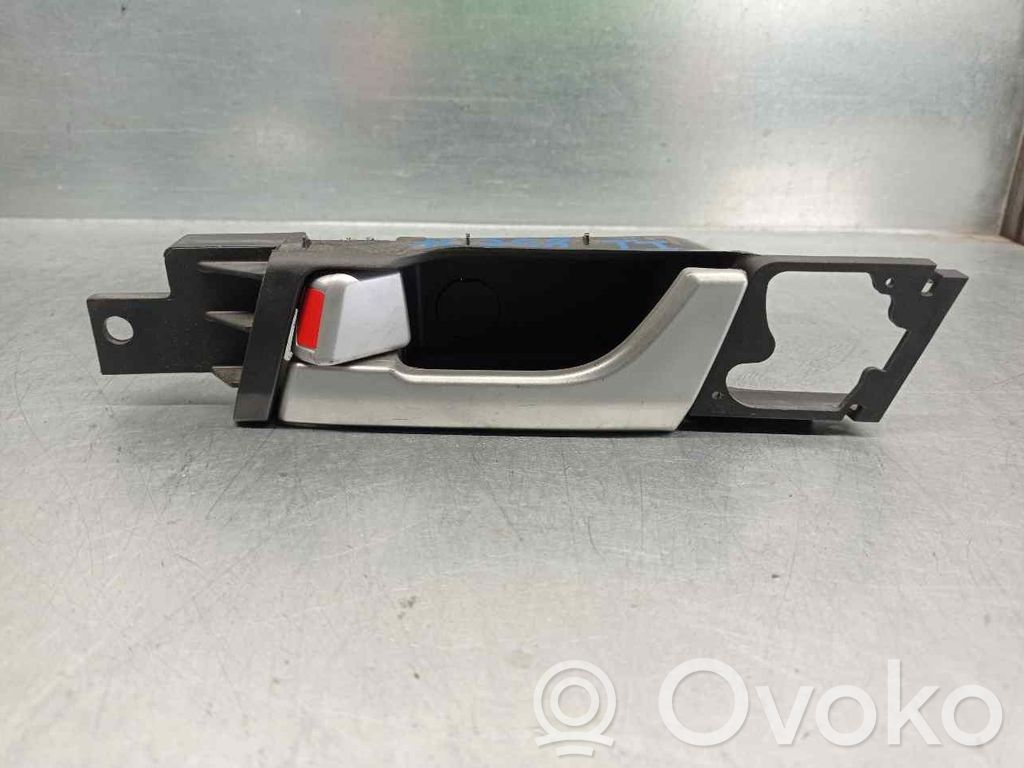 Chevrolet Captiva Manecilla interna puerta trasera 