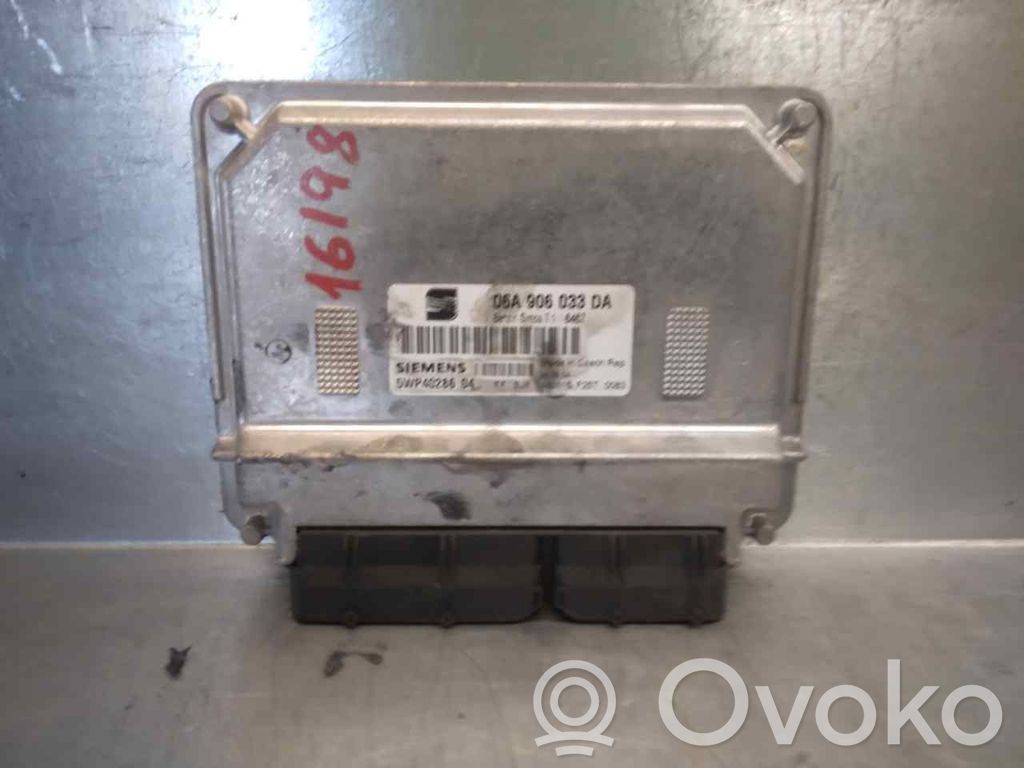 Seat Altea Engine control unit/module 