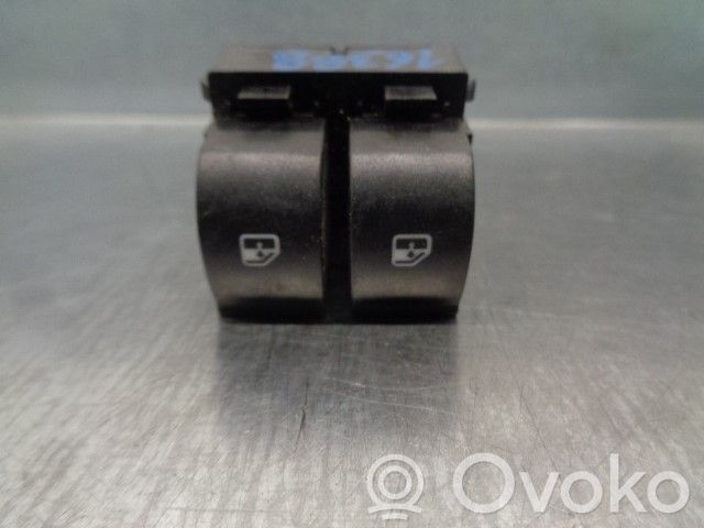 Lancia Ypsilon Electric window control switch 