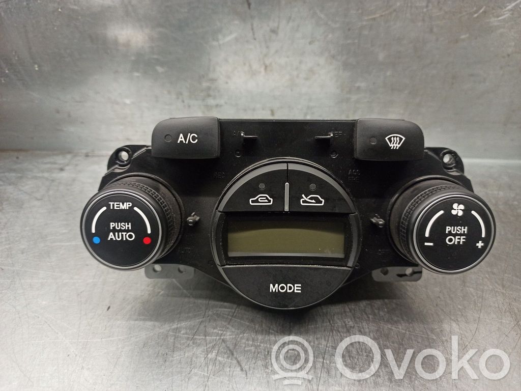 Hyundai Accent Climate control unit 