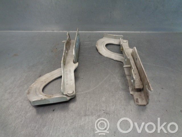 Engine bonnet/hood hinges   1499346080,1499345080