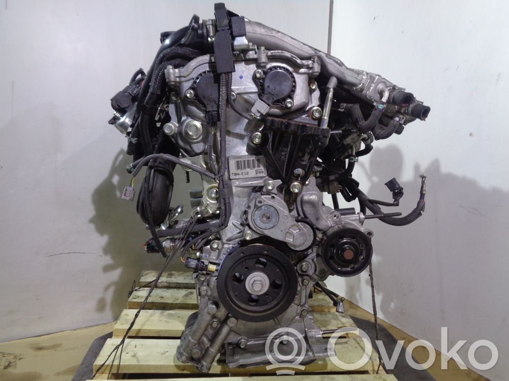 Toyota Auris E180 Двигатель 