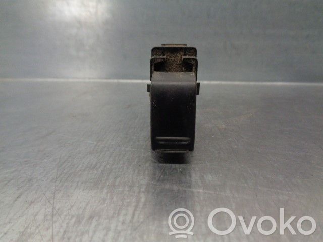 Subaru Forester SH Electric window control switch 