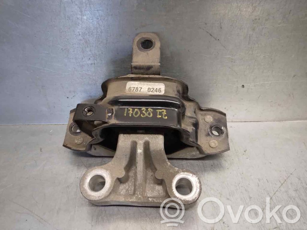 Engine mount bracket   42456787