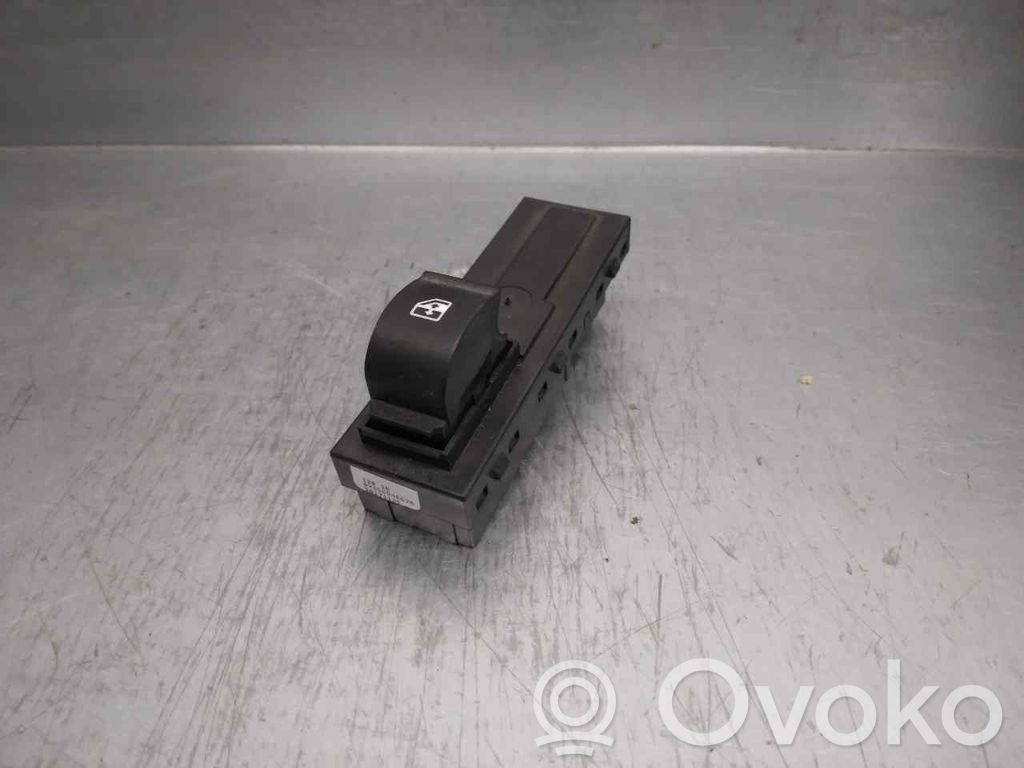 Fiat Tipo Przyciski szyb 