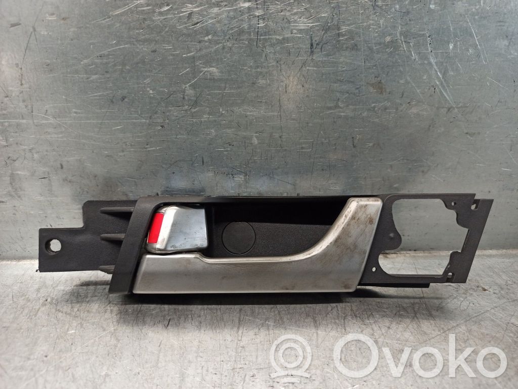 Chevrolet Captiva Manecilla interna puerta trasera 