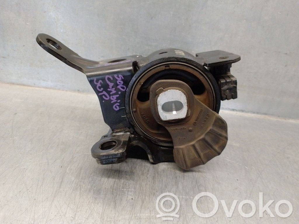 Mazda CX-5 Engine mount bracket 