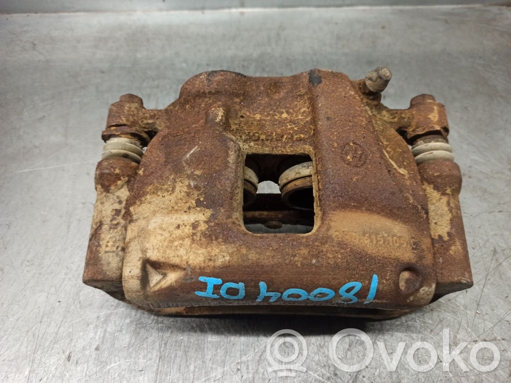 Volkswagen Amarok Zacisk hamulcowy przedni 