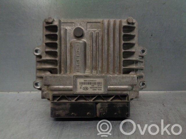 KIA Carnival Engine control unit/module 