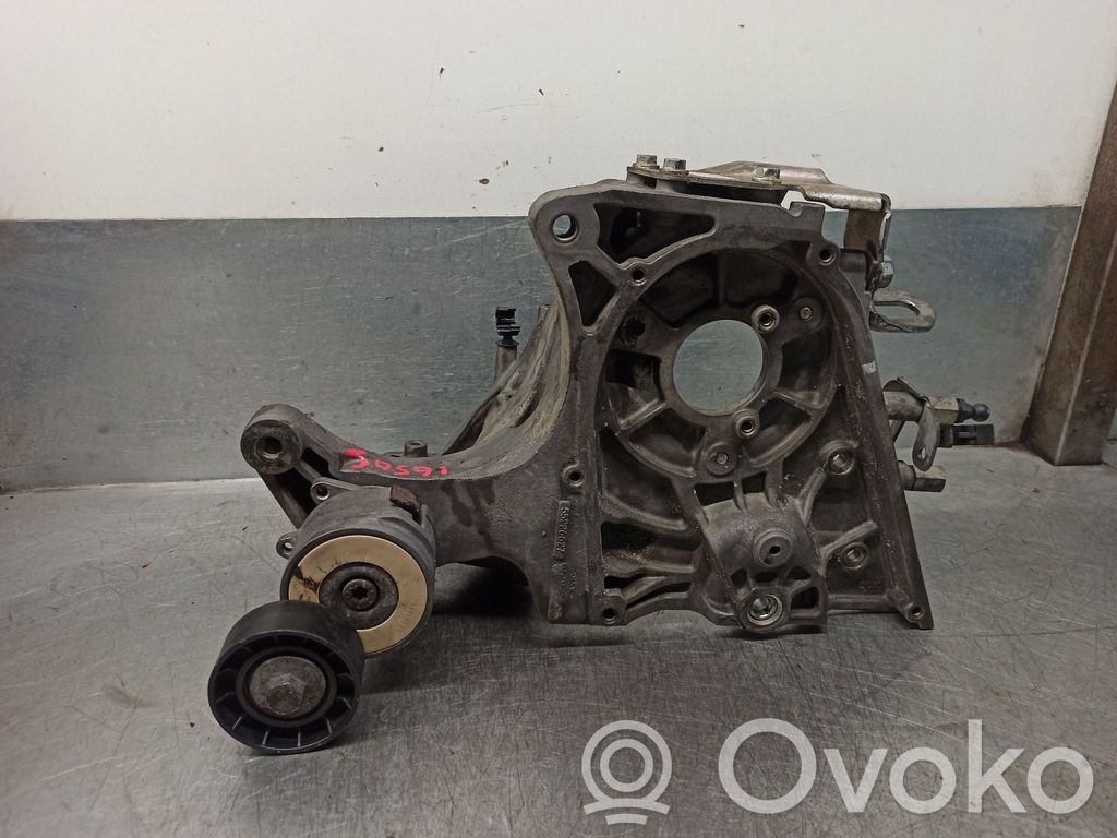 Engine mount bracket   55226627