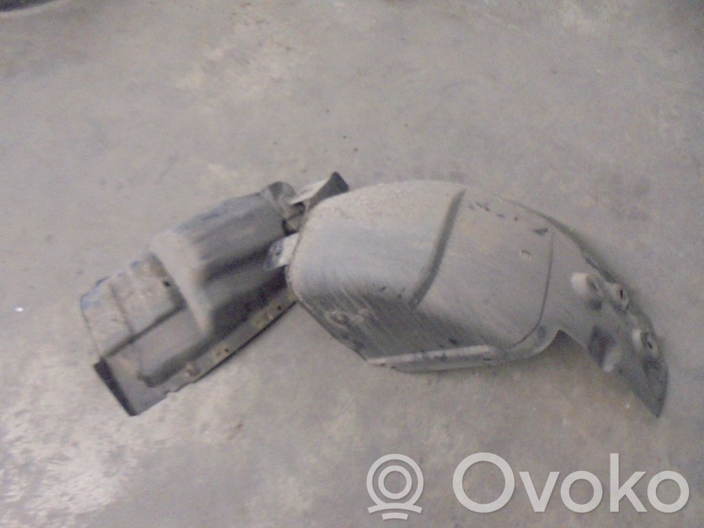 SsangYong Rodius Rivestimento paraspruzzi parafango posteriore 