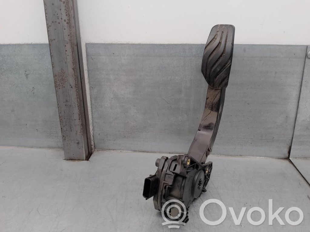 Renault Captur II Acceleration sensor 
