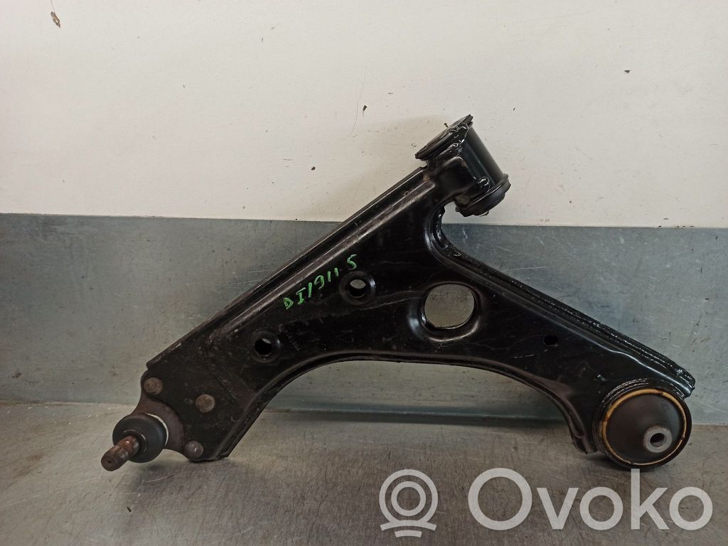 Opel Corsa E Front control arm 