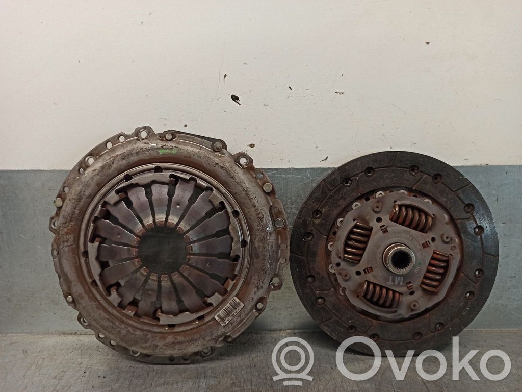 Opel Corsa E Sankabos komplektas 