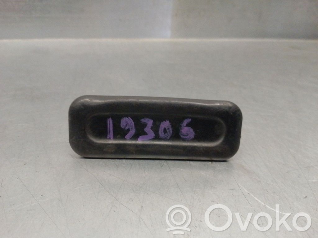 Peugeot 308 Rear door exterior handle 