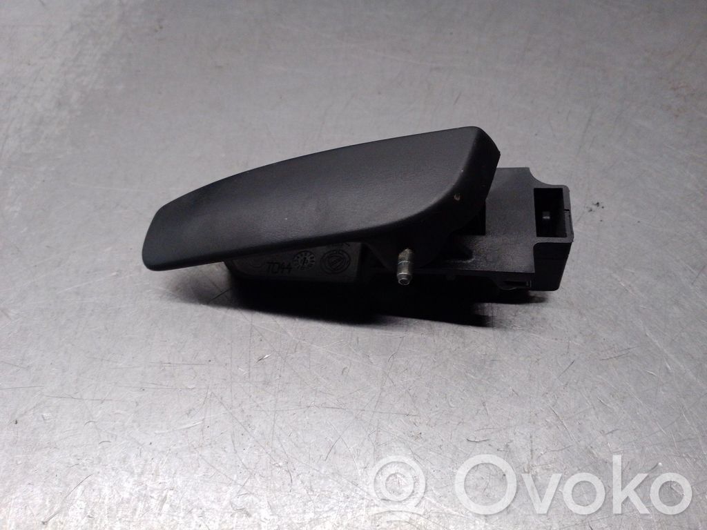 Citroen Nemo Manecilla interna puerta delantera 
