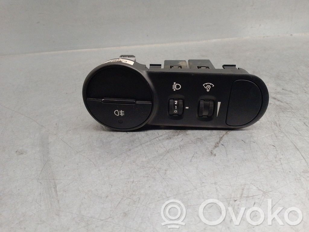 Hyundai i10 Interruptor de control del panel de luces 