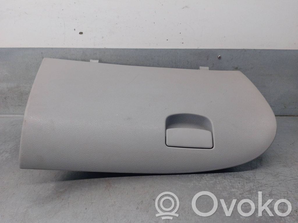 Guantera   66123FG010