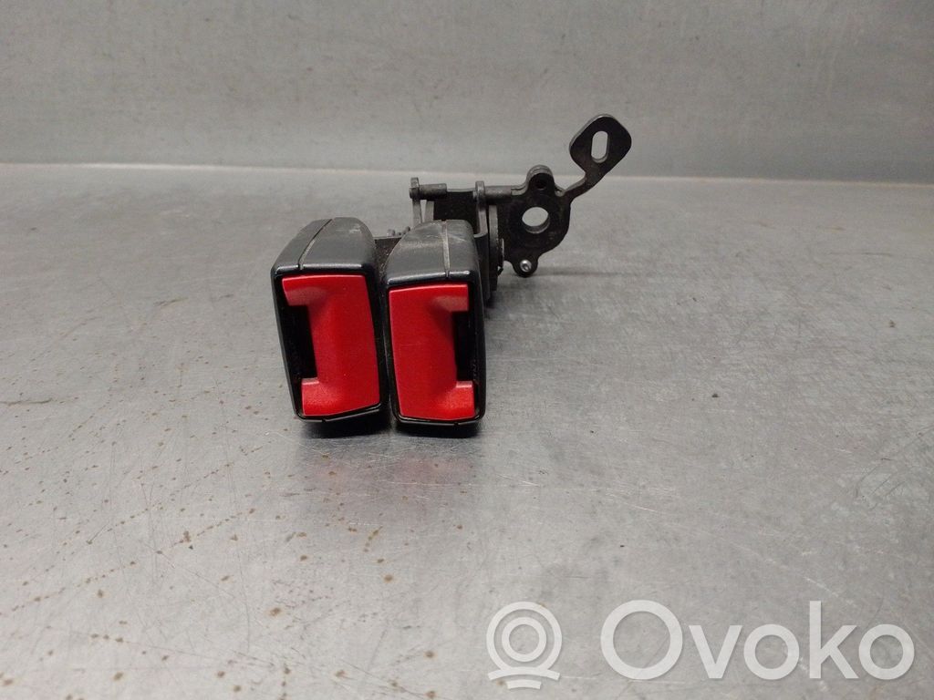 Seat Leon (5F) Rear seatbelt buckle 