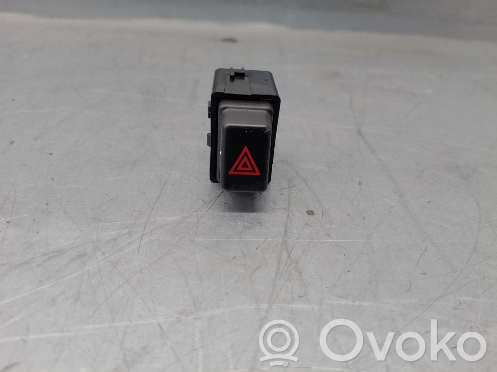 Cadillac SRX Botón interruptor de luz de peligro 