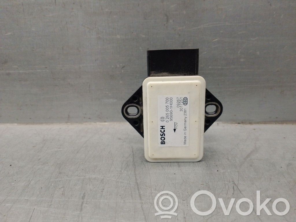 Sensor   956901H000,0265005700,BOSCH
