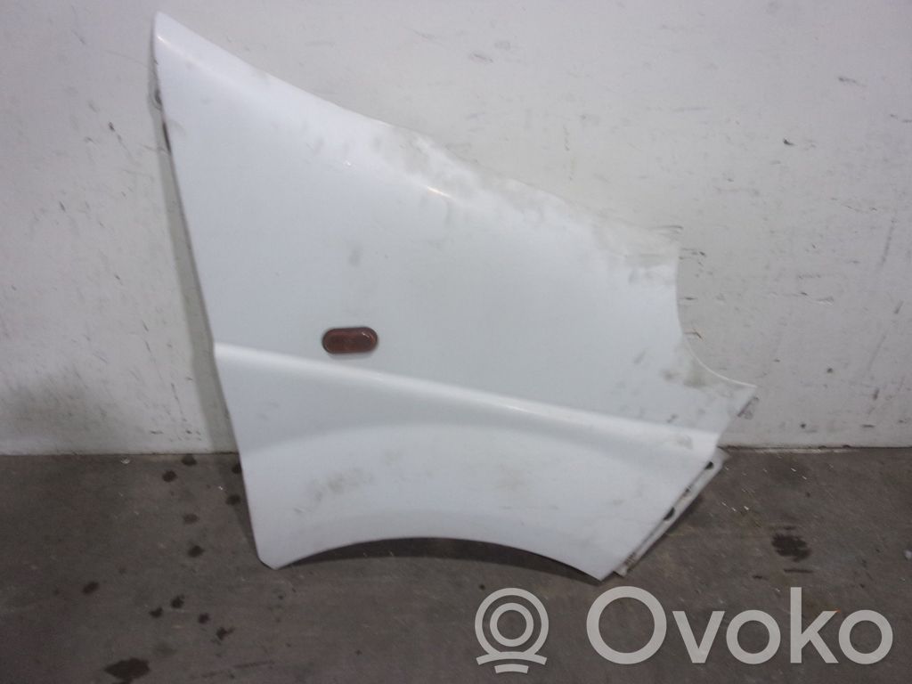 Opel Vivaro Sparnas 