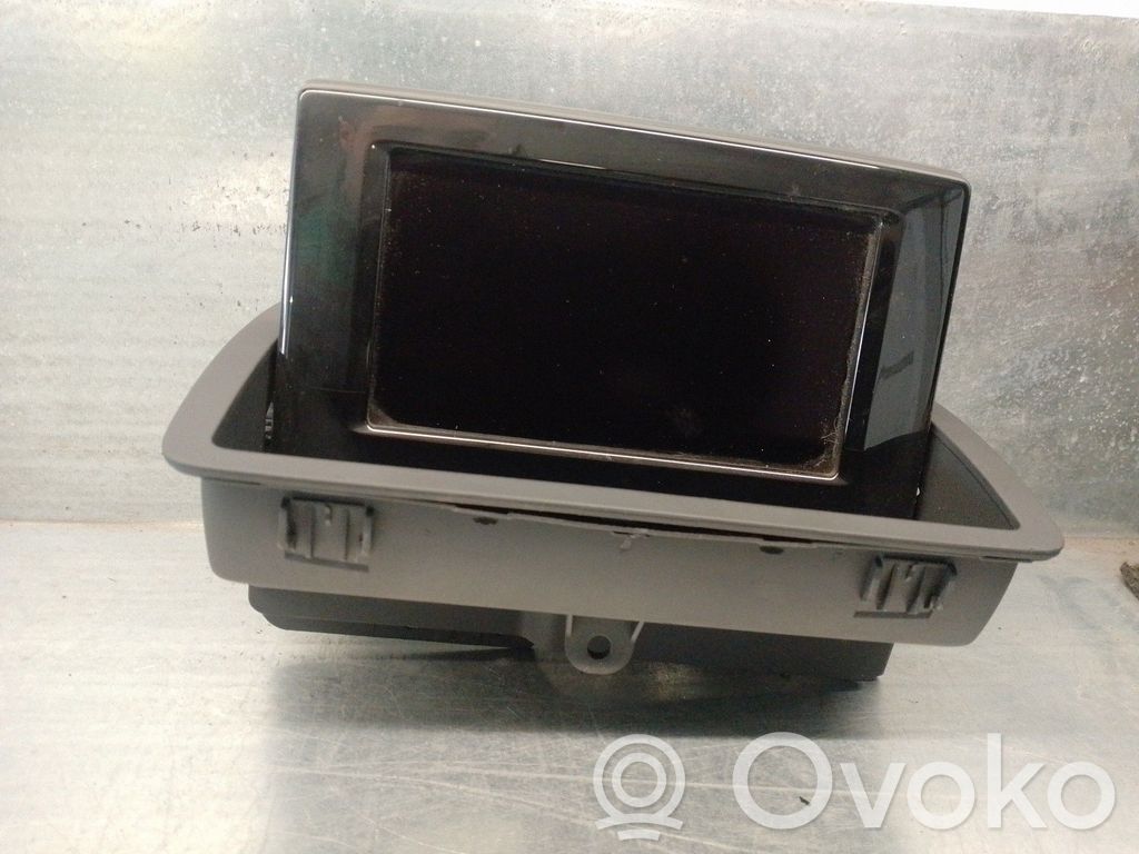 Audi Q3 8U Head up display screen 