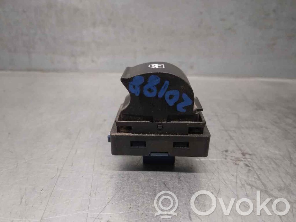 Fiat Doblo Electric window control switch 