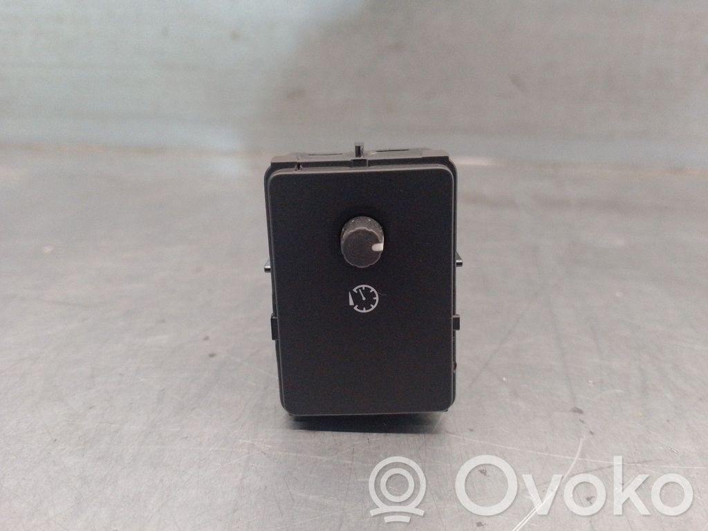 Panel lighting control switch   J8A211B652AA,LR091207
