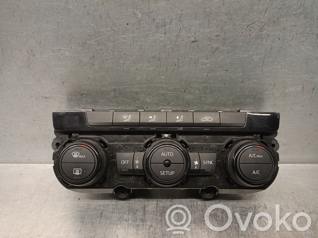 Seat Leon (5F) Climate control unit 