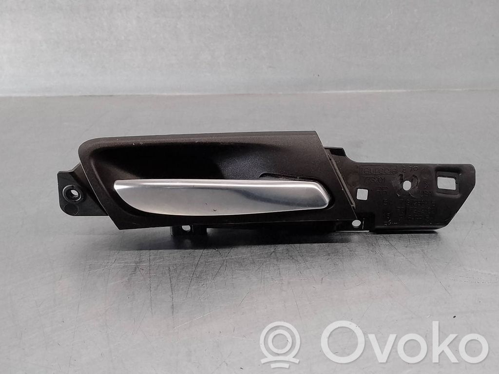 BMW X5 E70 Manecilla interna puerta trasera 
