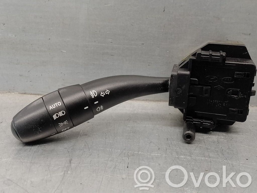 Interruptor de control del panel de luces   934102L050