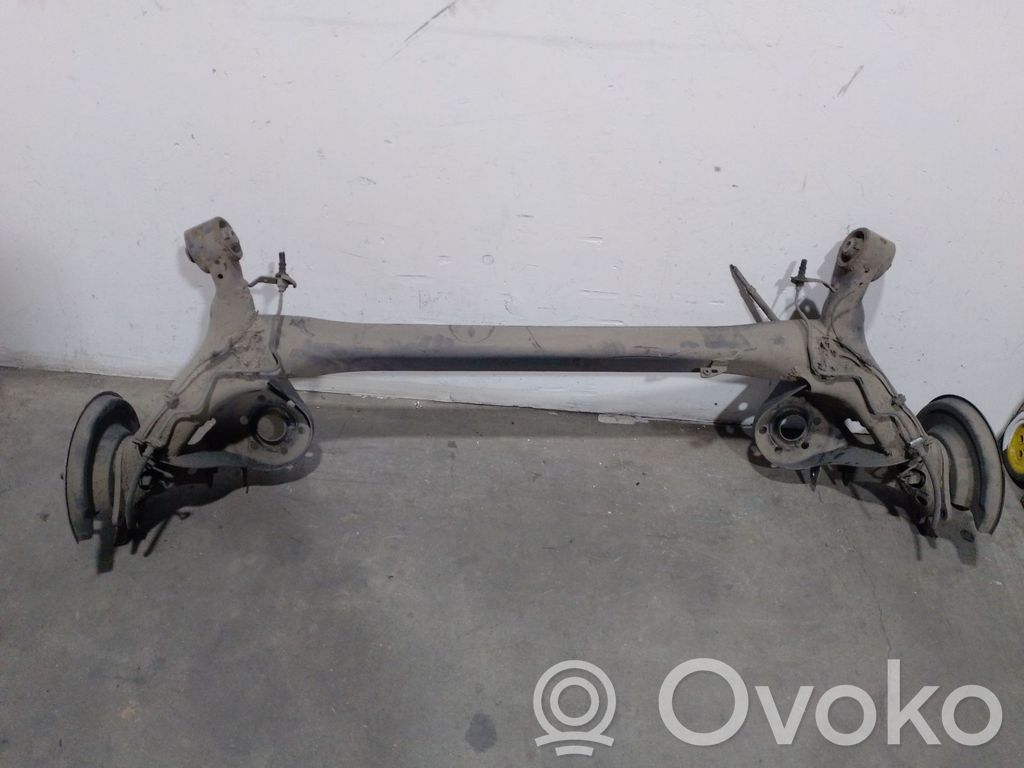 Toyota Prius (XW30) Eje trasero con reductor 