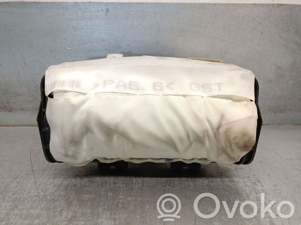 Opel Corsa D Sivuturvatyyny 