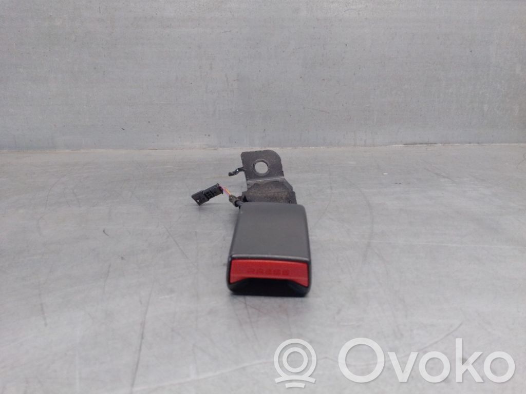 BMW 1 E82 E88 Klamra tylnego pasa bezpieczeństwa 