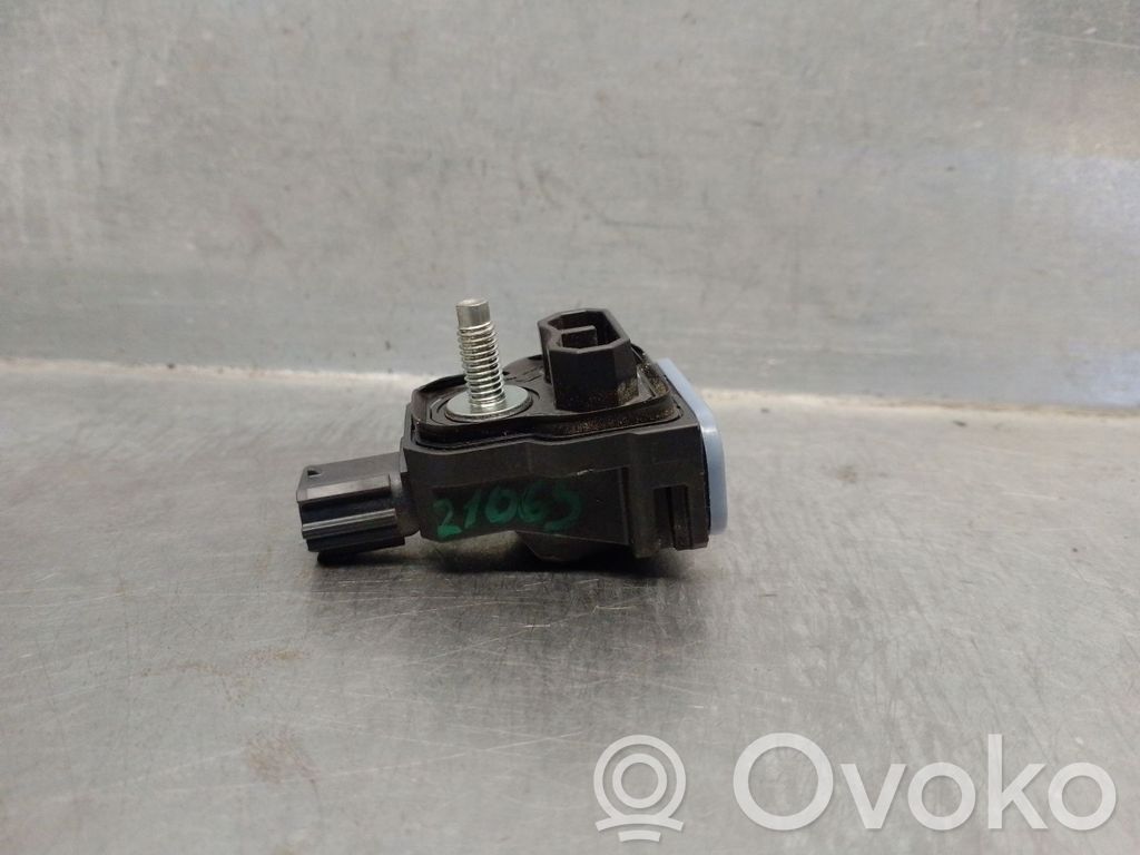 Sensor   8983AF4010,4689000051DENSO
