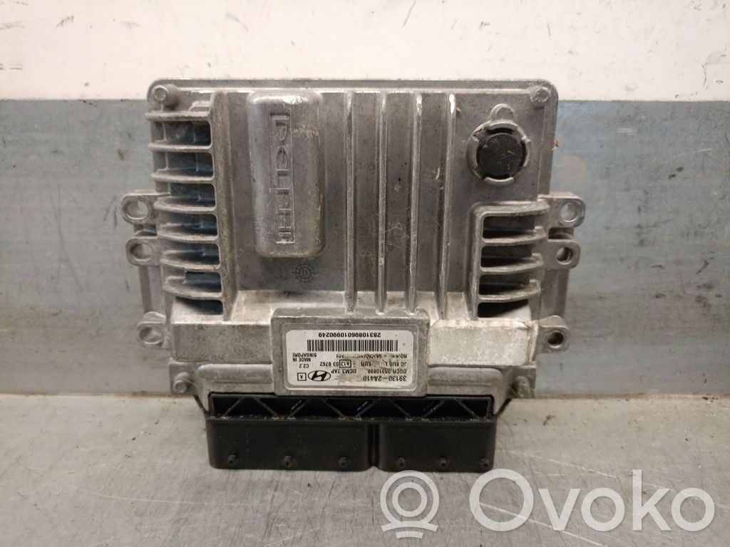 Hyundai ix20 Engine control unit/module 