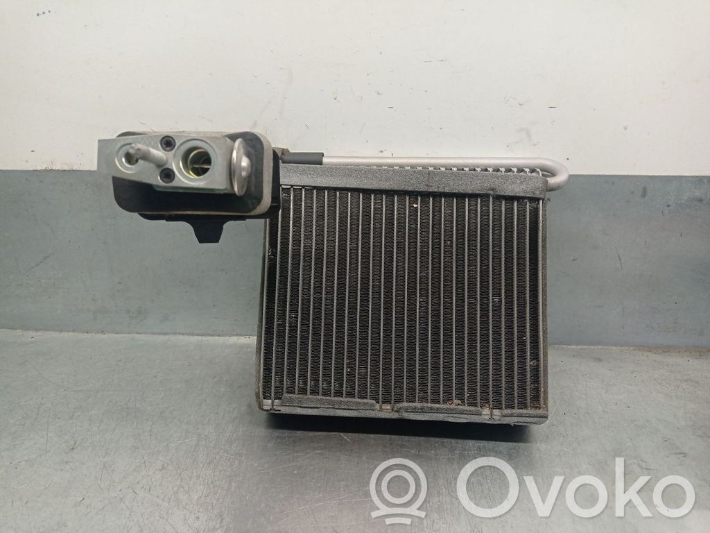 Ford Focus Air conditioning (A/C) air dryer 