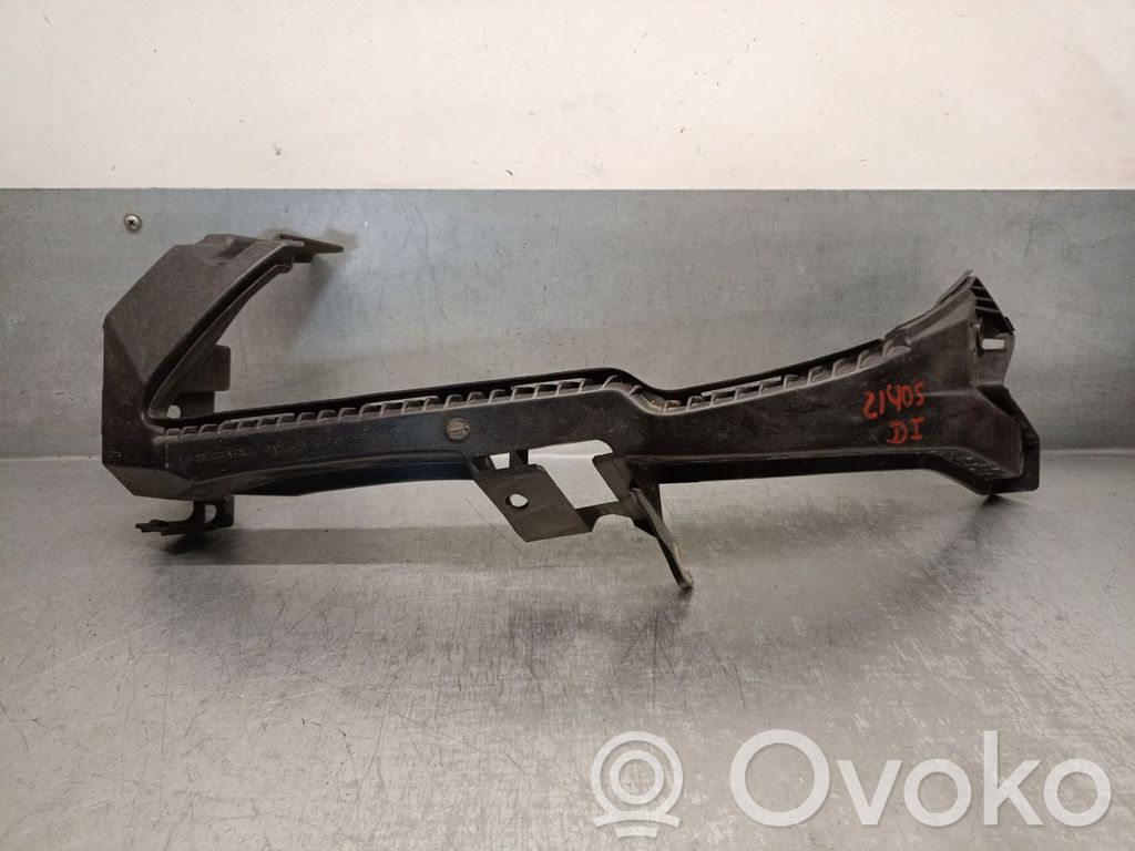 Subaru Outback Uchwyt / Mocowanie lampy przedniej 