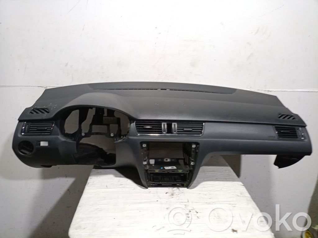 Seat Toledo IV (NH) Deska rozdzielcza 