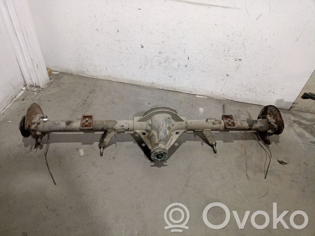 Iveco Daily 4th gen Eje trasero con reductor 
