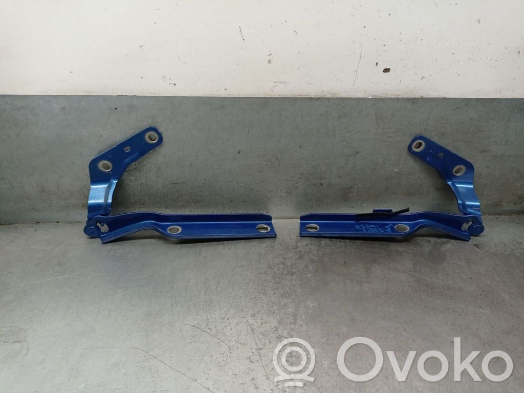 Seat Leon IV Engine bonnet/hood hinges 