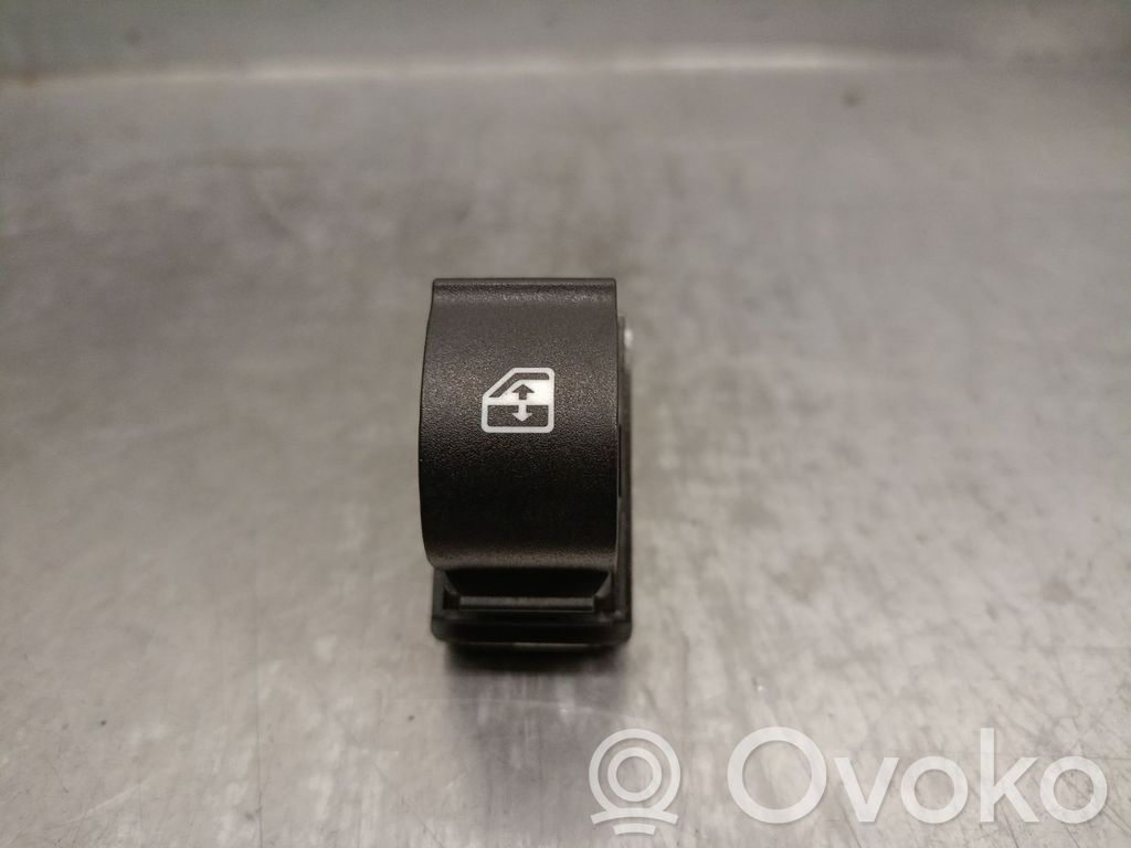 Fiat Tipo Electric window control switch 