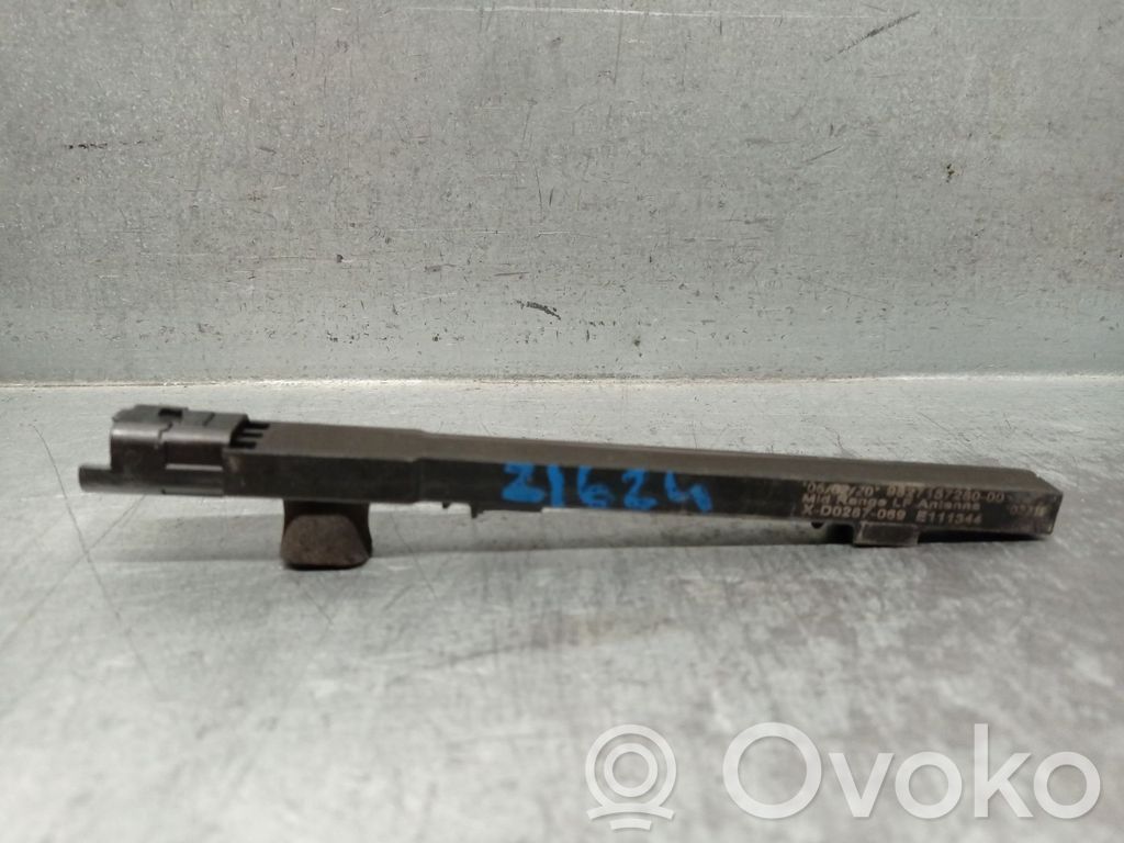 Opel Corsa F Antena radiowa 